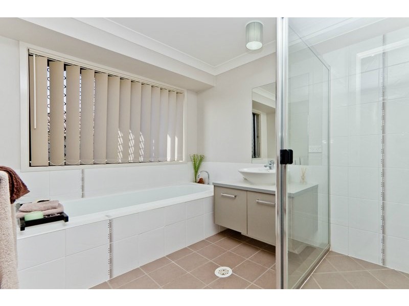 15 Lido Circuit, Warner QLD 4500