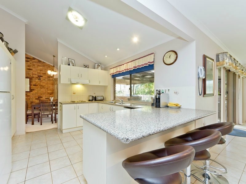 11 Heath Court, Cashmere QLD 4500