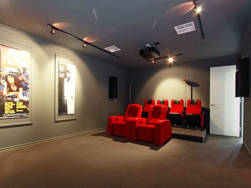 8 Harrison Street, Cashmere QLD 4500