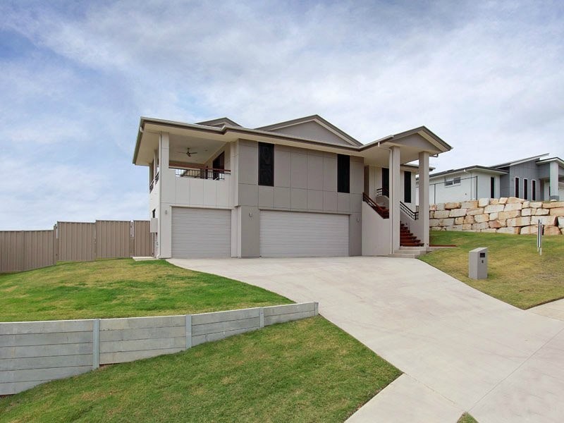 8 Harrison Street, Cashmere QLD 4500