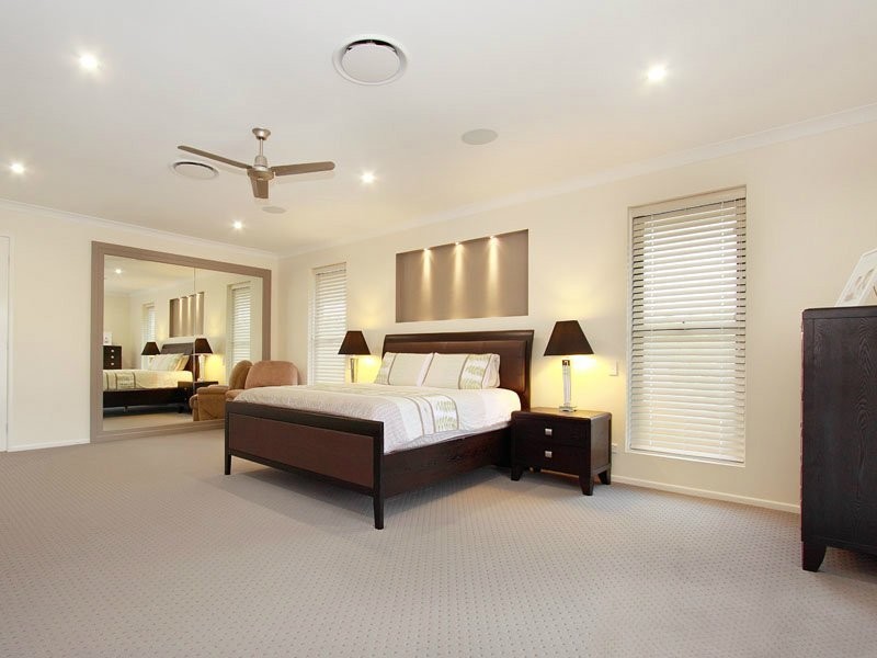 8 Harrison Street, Cashmere QLD 4500