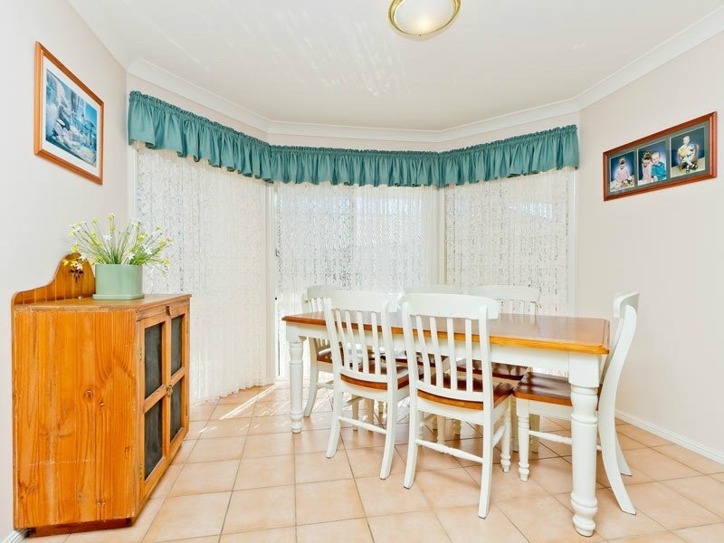 50 Hayward Avenue, Cashmere QLD 4500