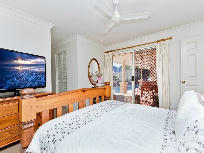 50 Hayward Avenue, Cashmere QLD 4500