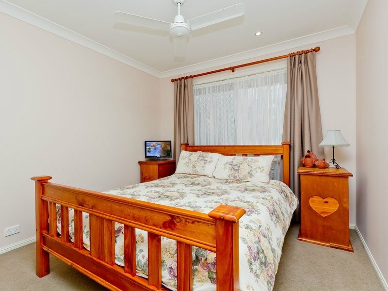 50 Hayward Avenue, Cashmere QLD 4500