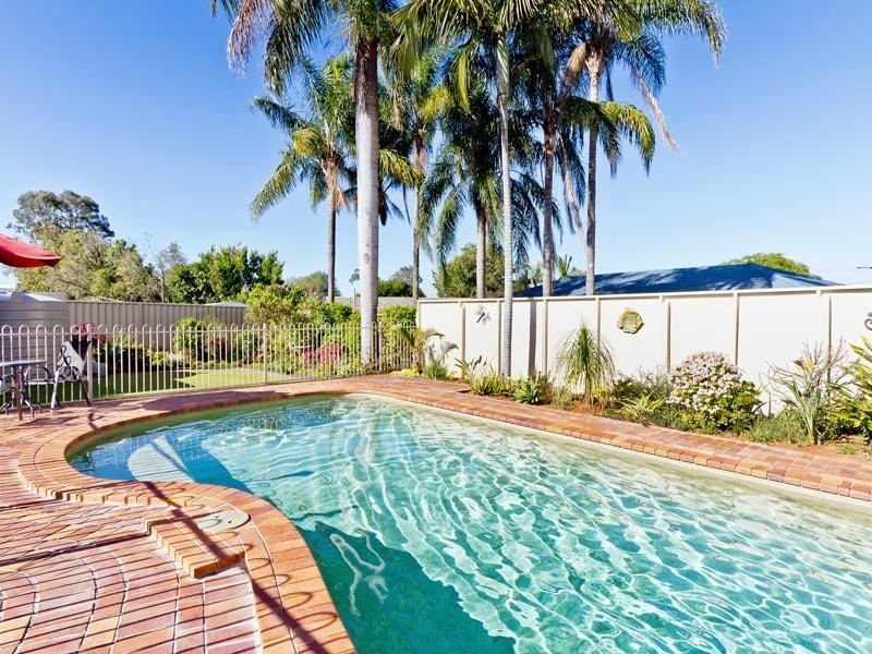 68 Windrest Street, Strathpine QLD 4500