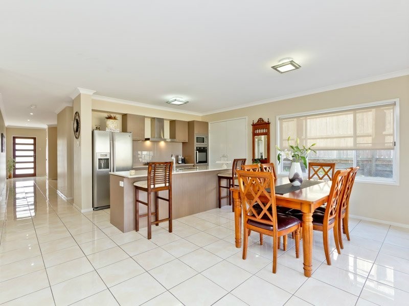 12 Pallas Parade, Warner QLD 4500