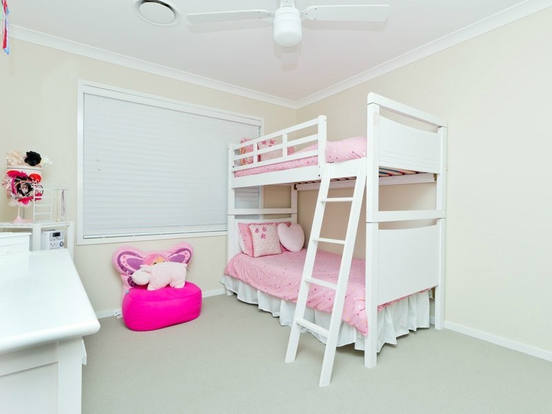 12 Pallas Parade, Warner QLD 4500