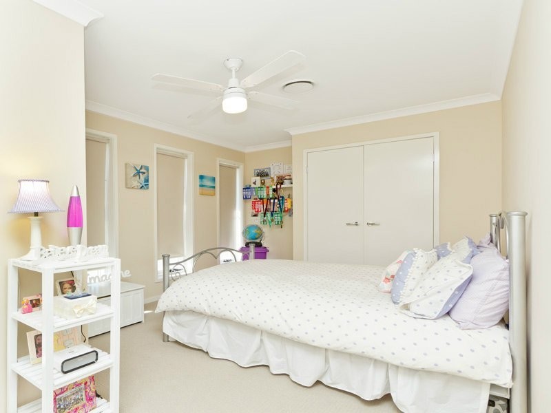 12 Pallas Parade, Warner QLD 4500