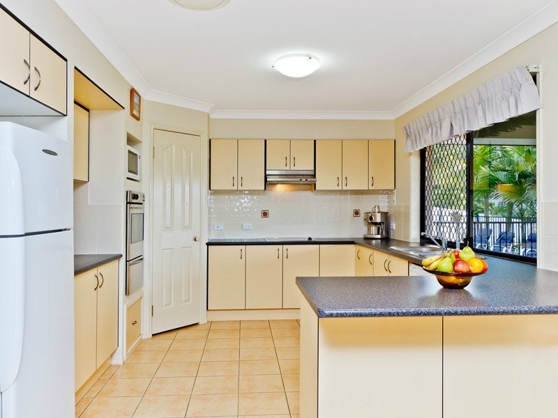 8 Taun Court, Albany Creek QLD 4035