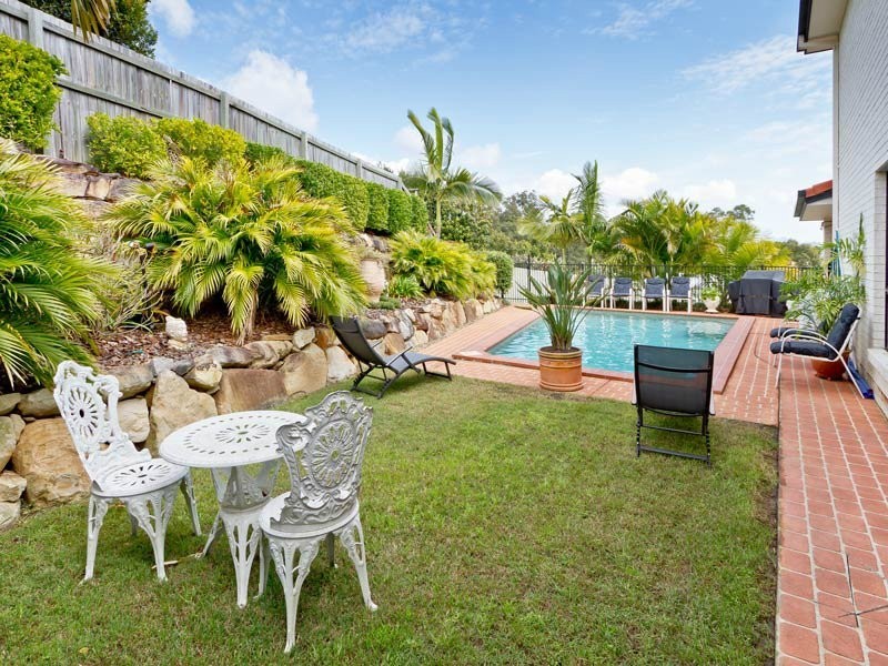 8 Taun Court, Albany Creek QLD 4035