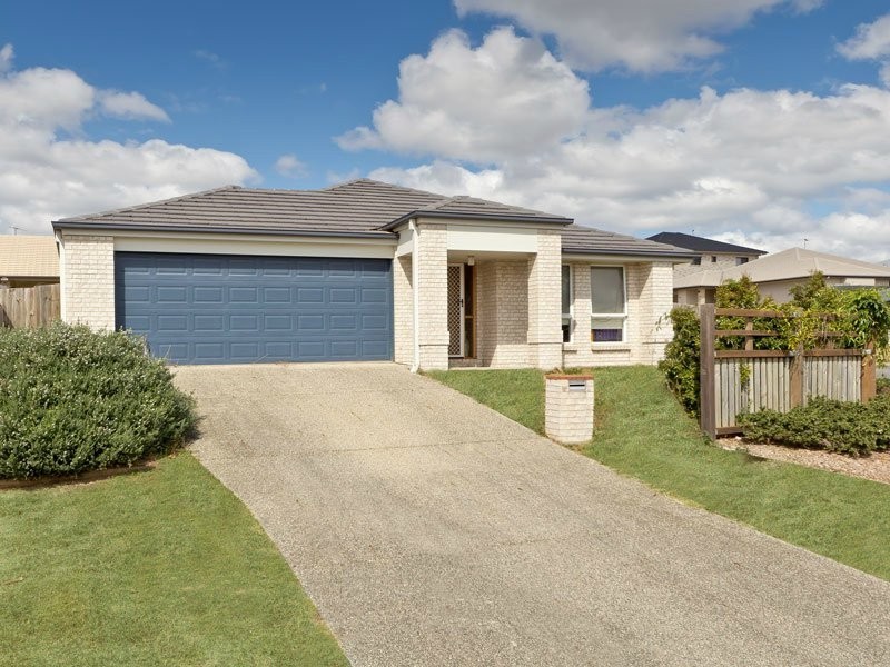 2 Castlewellan Circuit, Warner QLD 4500