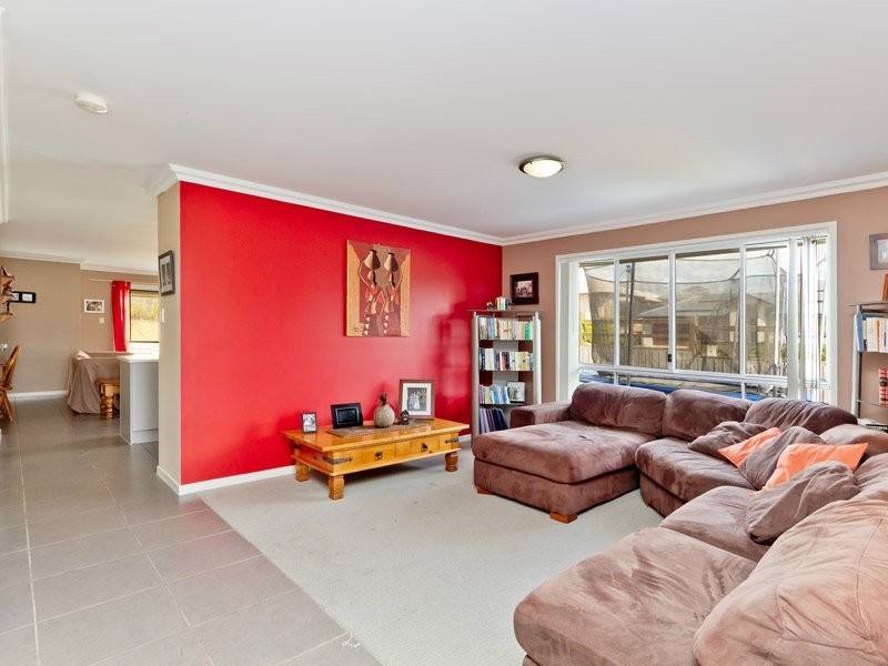 2 Castlewellan Circuit, Warner QLD 4500
