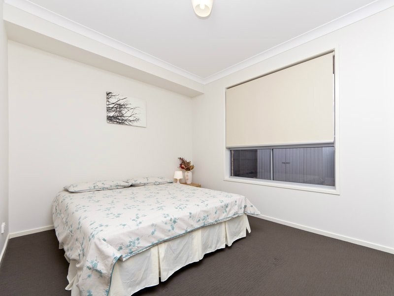 22 Rolland Pde, Warner QLD 4500