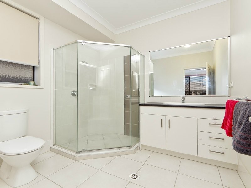 22 Rolland Pde, Warner QLD 4500