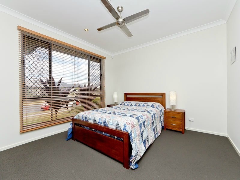 22 Rolland Pde, Warner QLD 4500