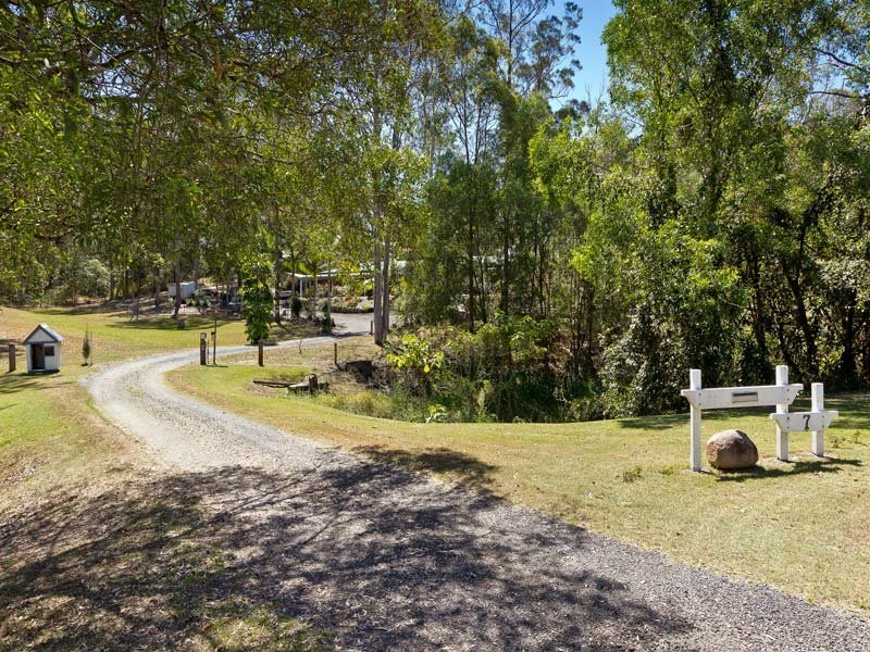 7 Tammy Court, Eatons Hill QLD 4037