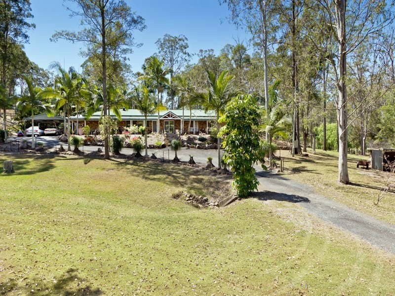 7 Tammy Court, Eatons Hill QLD 4037