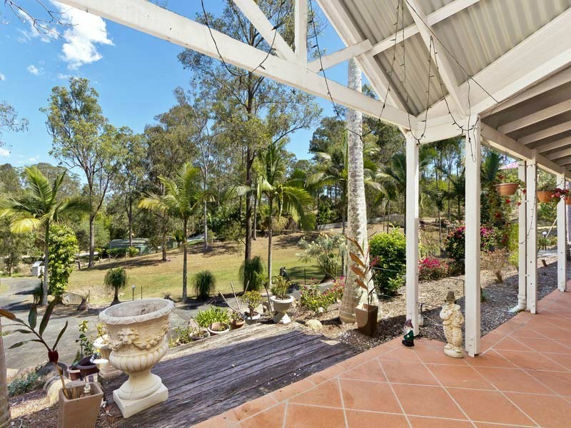 7 Tammy Court, Eatons Hill QLD 4037