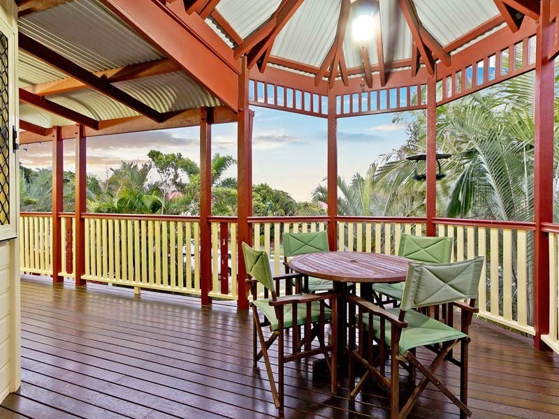 9 Hayward Avenue, Cashmere QLD 4500