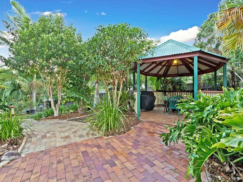 9 Hayward Avenue, Cashmere QLD 4500