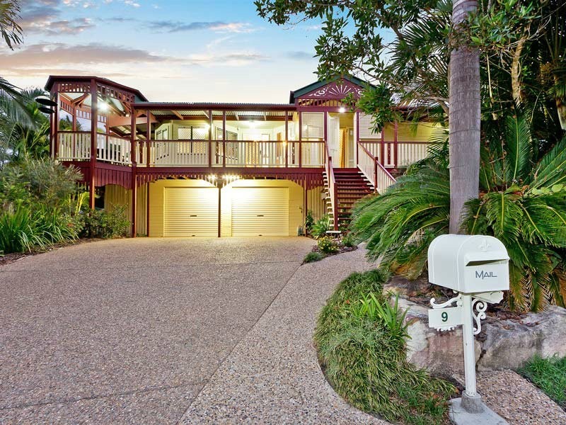 9 Hayward Avenue, Cashmere QLD 4500