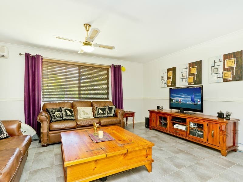8 Gypsy Court, Eatons Hill QLD 4037