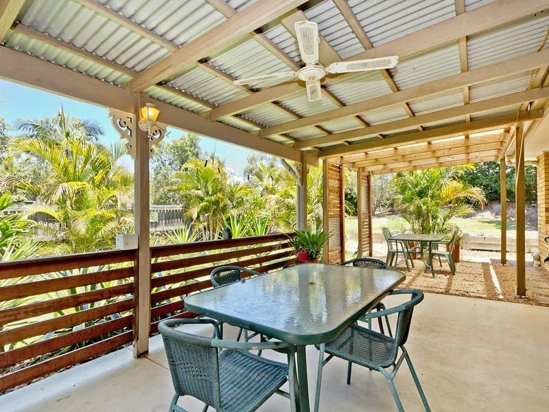 8 Gypsy Court, Eatons Hill QLD 4037