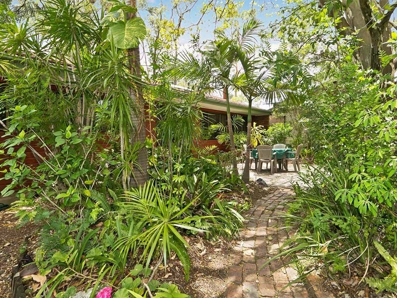 54 Bunya Park Drive, Eatons Hill QLD 4037