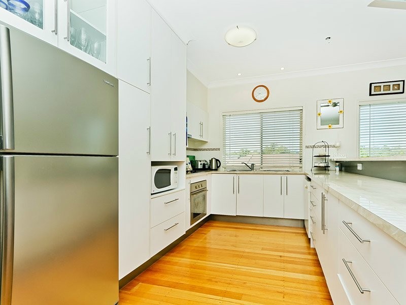 4 Chestnut Place, Warner QLD 4500