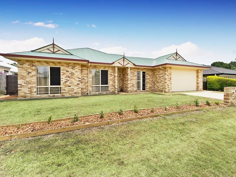 4 King Parrot Court, Cashmere QLD 4500