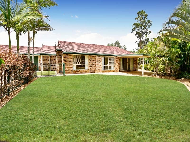7 Lilac Court, Eatons Hill QLD 4037