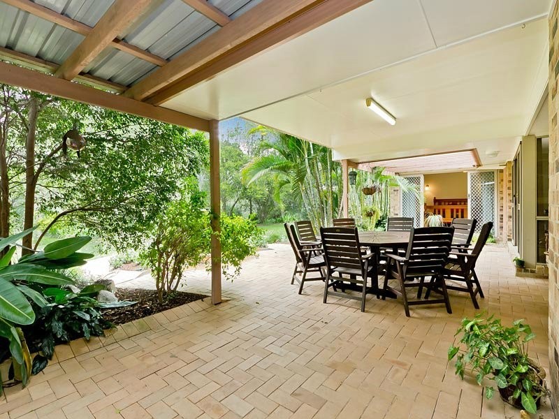 42 Weston Drive, Bunya QLD 4055