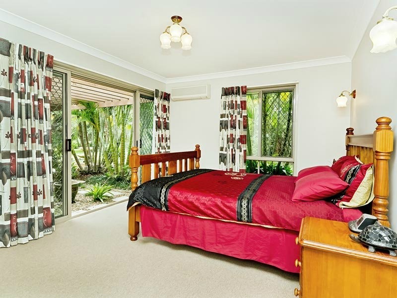 42 Weston Drive, Bunya QLD 4055