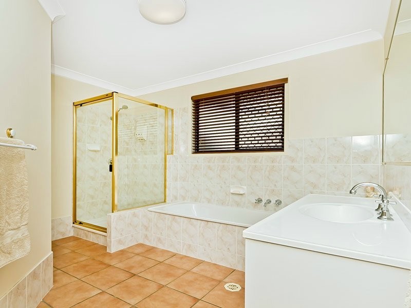 22 Jullyan Street, Albany Creek QLD 4035