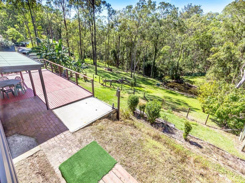 14 Pinedale Road, Cashmere QLD 4500