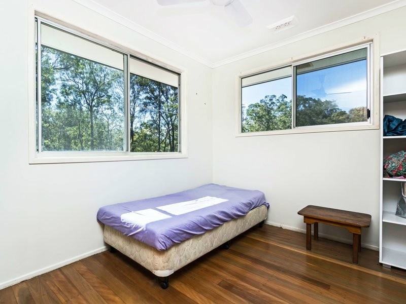 14 Pinedale Road, Cashmere QLD 4500