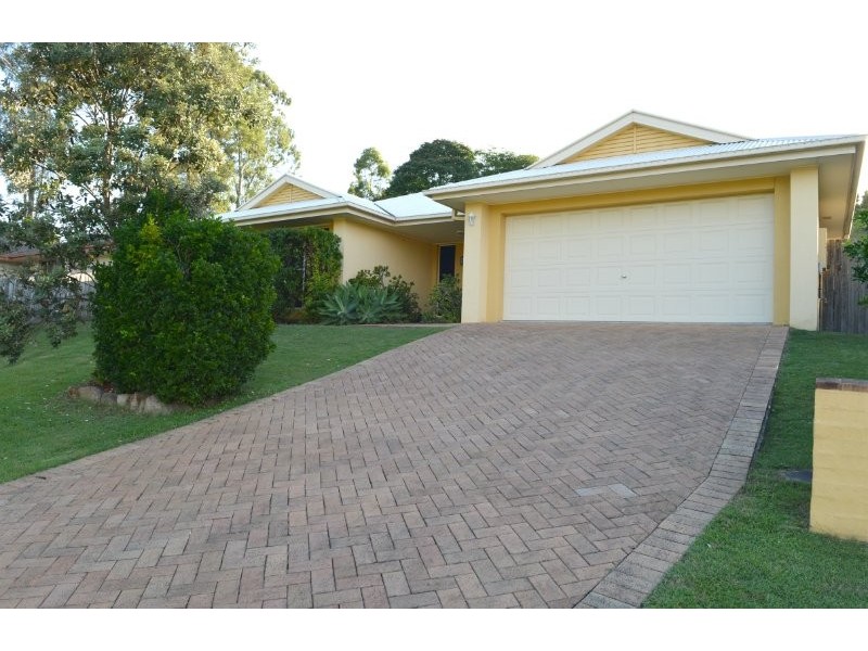 24 Jullyan Street, Albany Creek QLD 4035