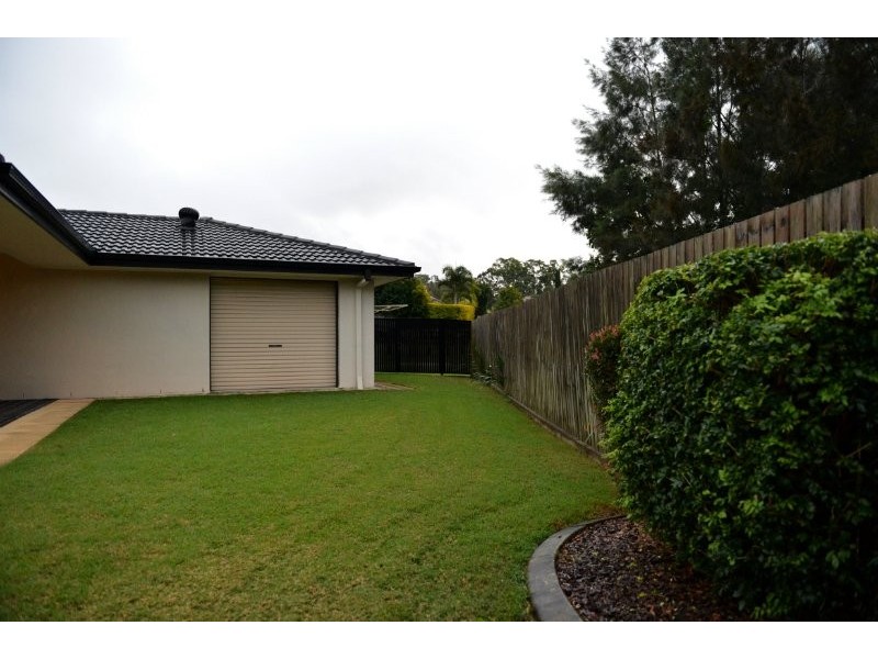 2 Cabarita Crescent, Eatons Hill QLD 4037