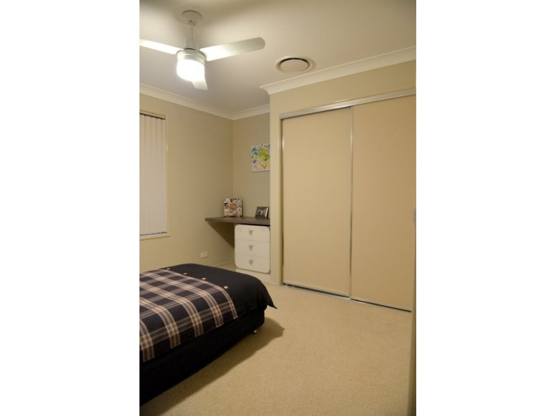 2 Cabarita Crescent, Eatons Hill QLD 4037