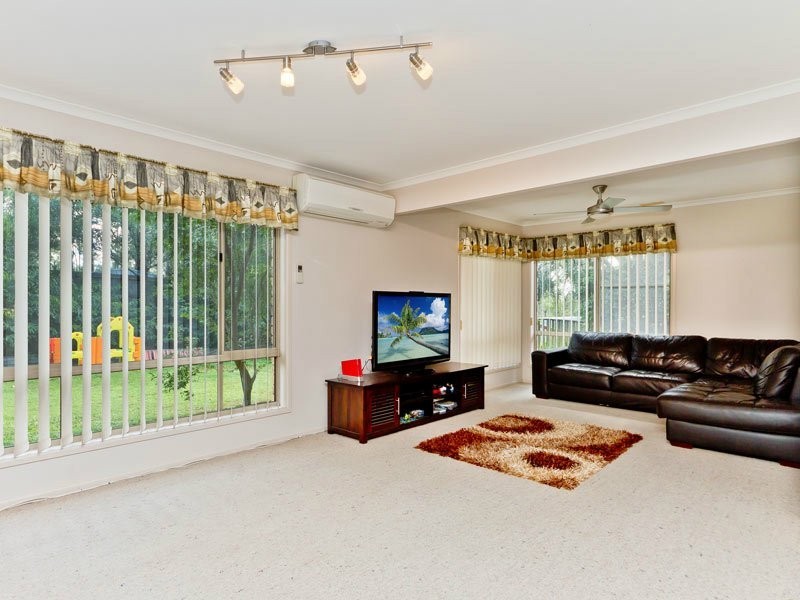 11 Heath Court, Cashmere QLD 4500