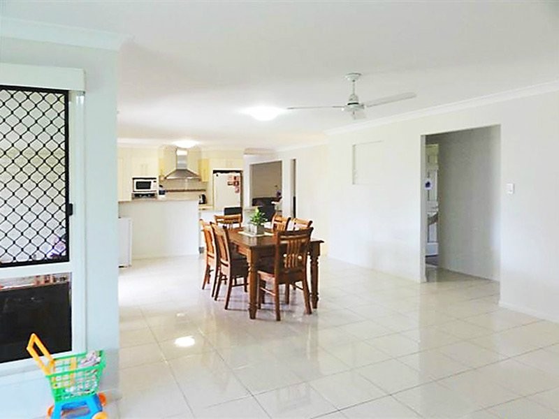 11 Nadine Court, Warner QLD 4500