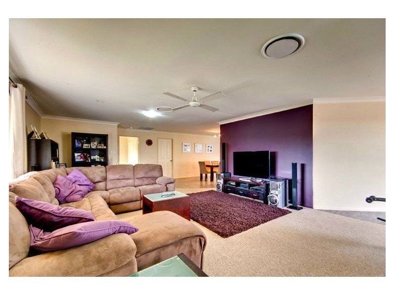 21 Coops Place, Joyner QLD 4500