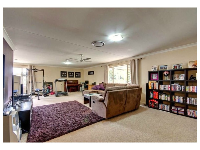 21 Coops Place, Joyner QLD 4500