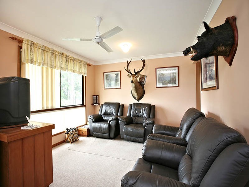 35 Moffatt Esplanade, Toorbul QLD 4510