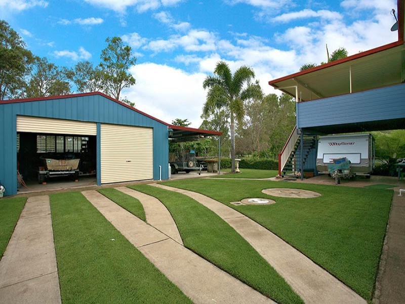 35 Moffatt Esplanade, Toorbul QLD 4510