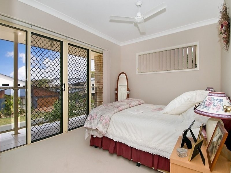 5 Hutchinson Street, Woorim QLD 4507