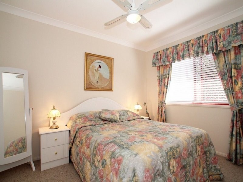 2/51 Banya Street, Bongaree QLD 4507