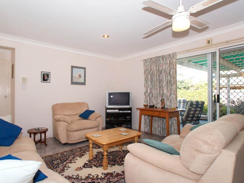 12 Pentas Drive, Bongaree QLD 4507