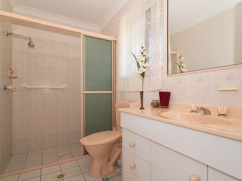 12 Pentas Drive, Bongaree QLD 4507