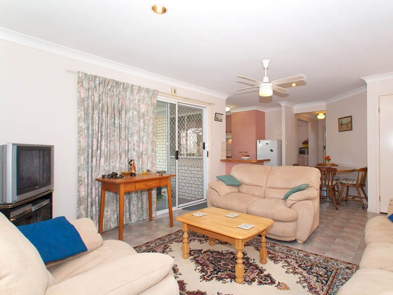12 Pentas Drive, Bongaree QLD 4507